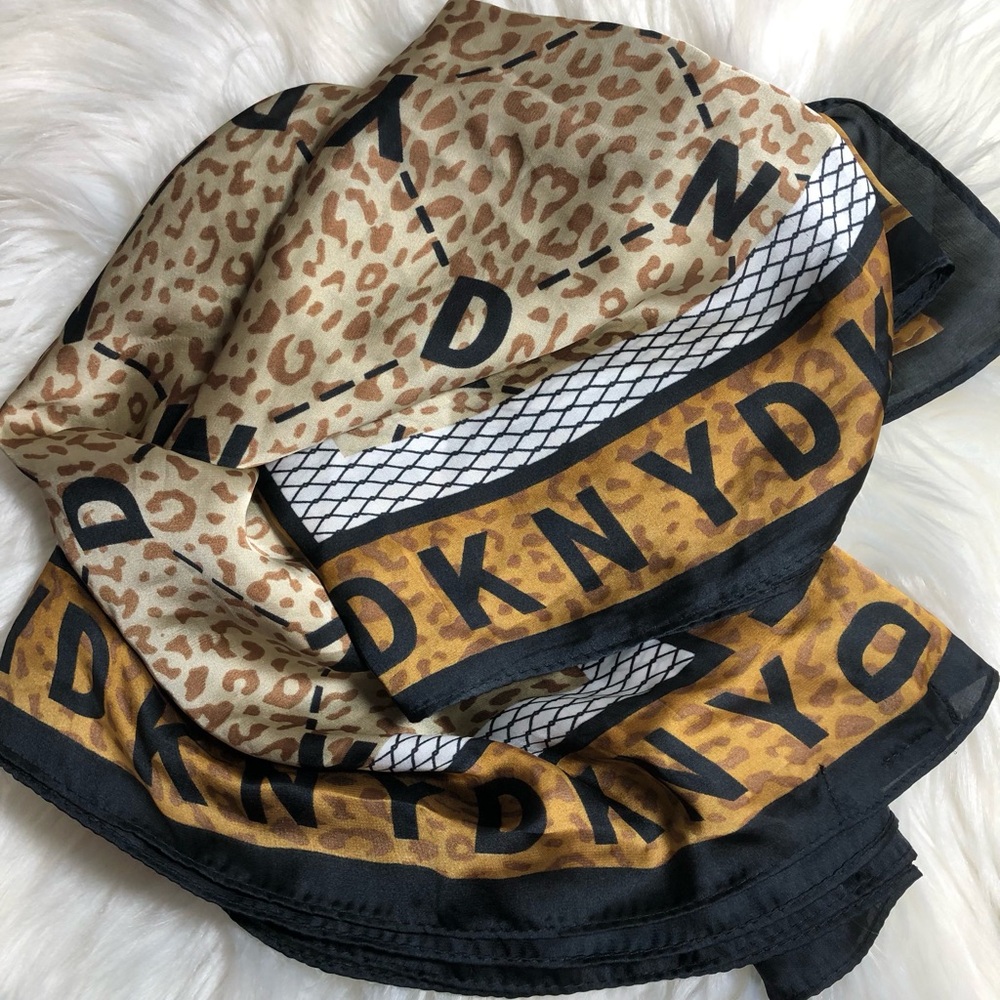 DKNY Multi Printed Scarf - NWOT - Picture 9 of 11